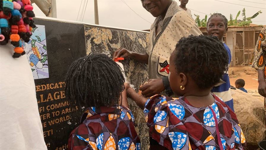 Shinde Village Water Well - Image 2